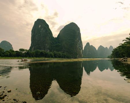 桂林山水阳朔风光漓江漂流装饰画