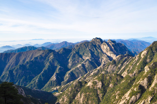 蓝色群山