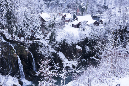 雪天村庄