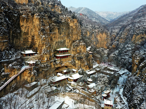 山西盂县藏山