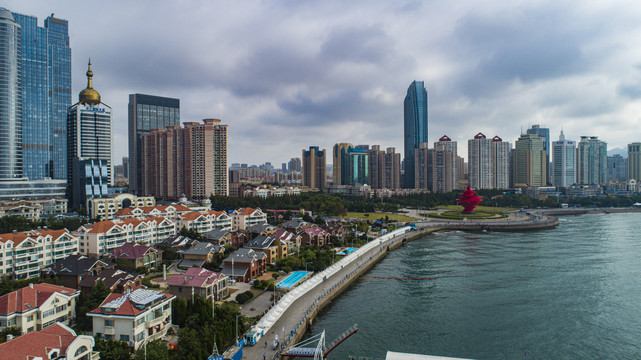 航拍青岛东部城区风光