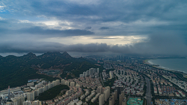 航拍青岛浮山全景