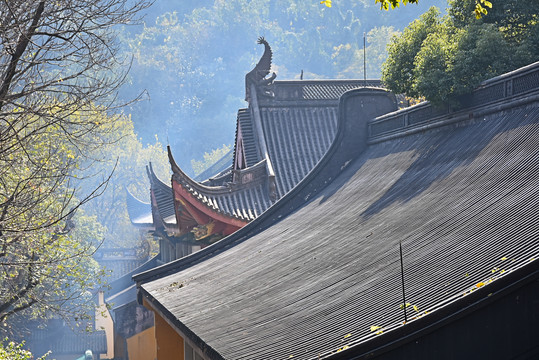 深山古寺