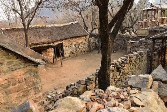 山村农家院