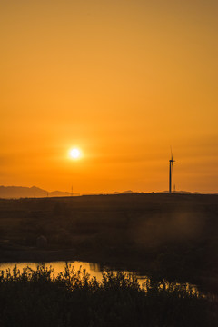 夕阳与风车