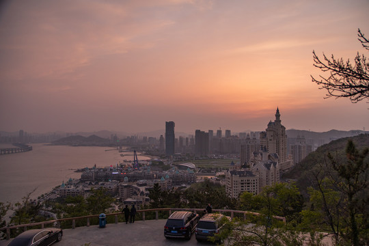 大连星海广场城堡酒店