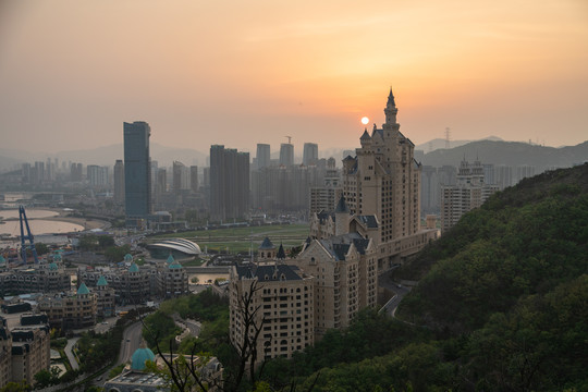 大连星海广场城堡酒店