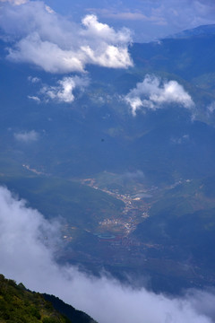 螺髻山高原风光