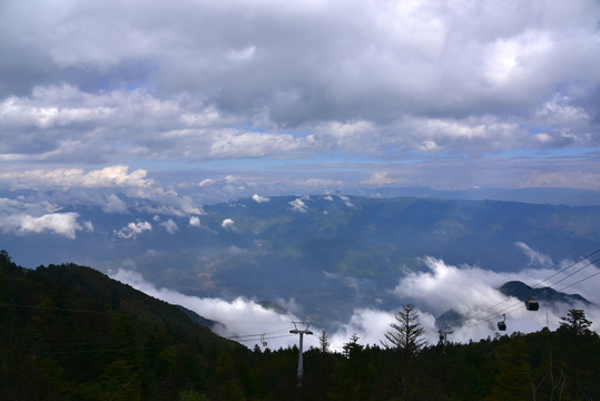 螺髻山高原风光