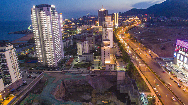 航拍青岛崂山区城市夜景