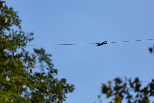 雁荡山空中飞渡