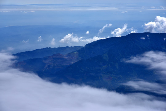 峨眉山云海风光