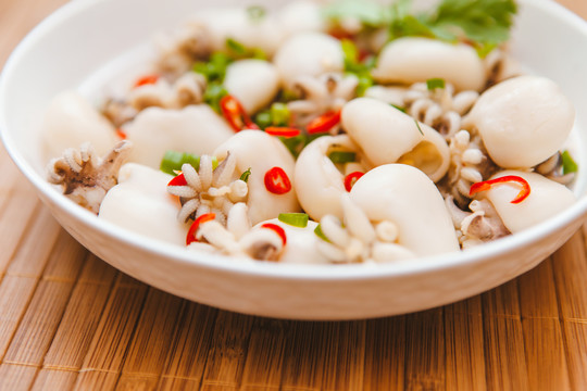 麻辣墨魚(yú)仔