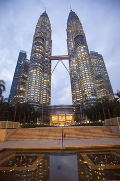 马来西亚双子塔夜景