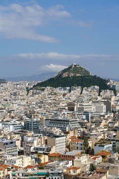 希腊雅典城市景观和狼山