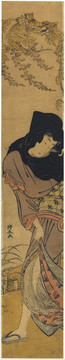 鳥(niǎo)居清長(zhǎng)一個(gè)戴著黑罩的女孩