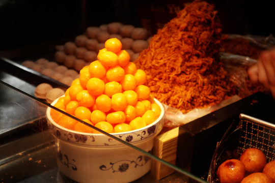 臺(tái)灣夜市美食小吃花枝丸