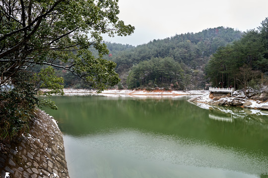 衡山华严湖