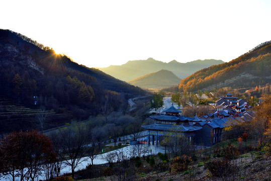 东北道教龙门派发祥地铁刹山