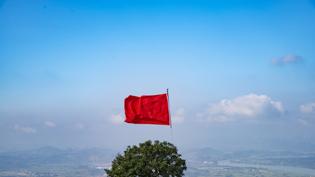 飘扬的彩旗