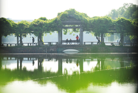 浙江大学华家池校区