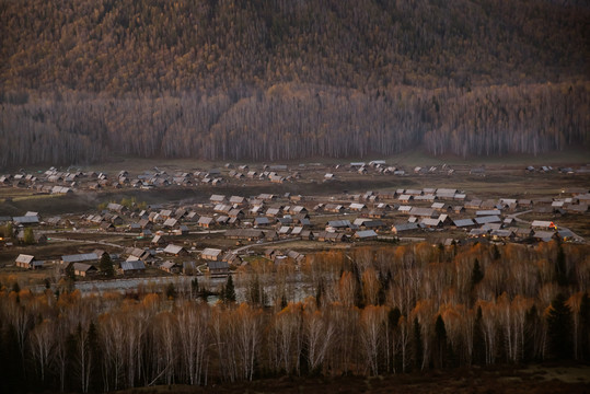 禾木秋景