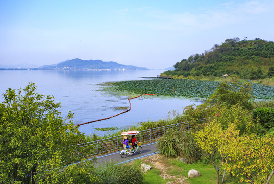 宁波东钱湖旅游度假区风光