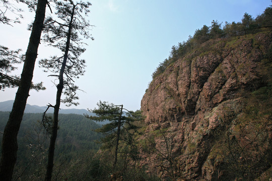 宁波余姚鹁鸪岩风光