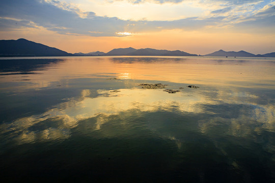 东钱湖风光