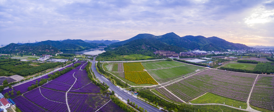 航拍荪湖景区