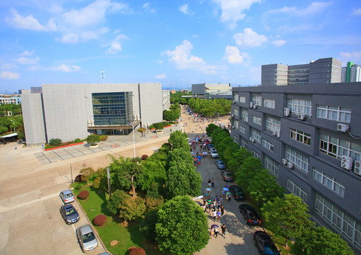 大学校园