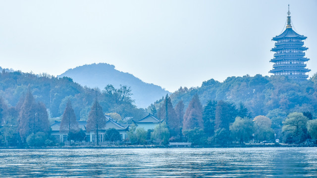 西湖雷峰塔