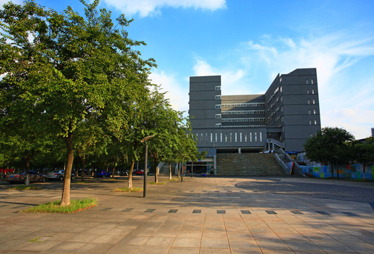 宁波城市学院