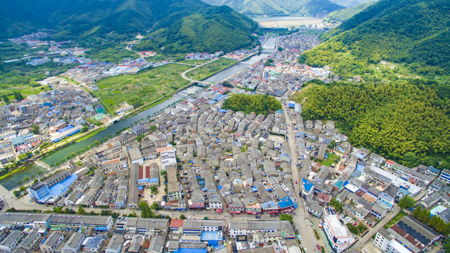 塘溪镇全景