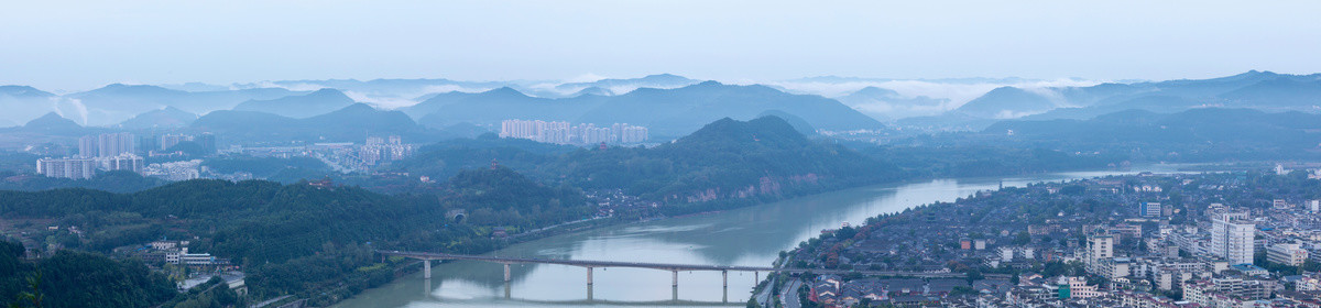 阆中古城山水风光