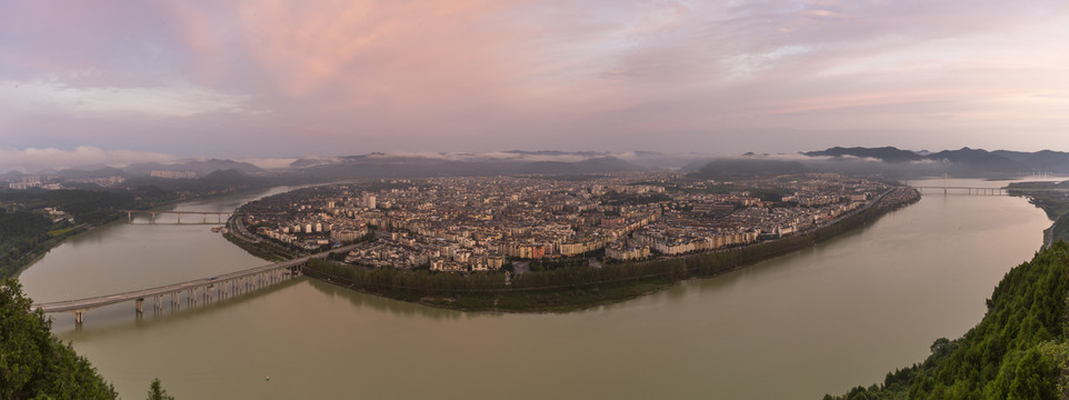 阆中古城全景