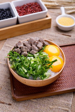 瘦肉雞蛋