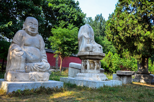 石雕佛教造像