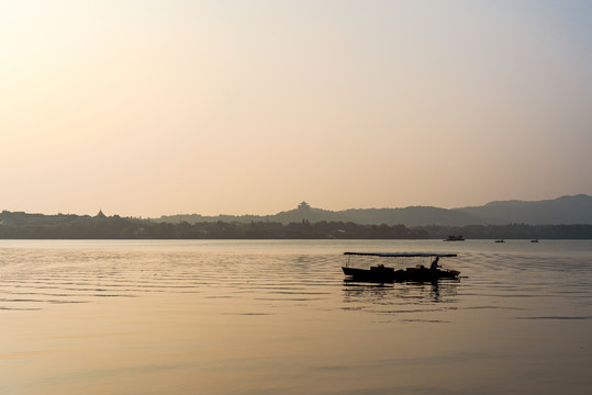 杭州西湖晨景