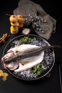 東海冰鮮三去鱸魚