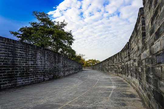 朝京门古城墙