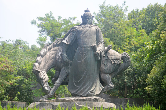 武汉岳飞铜像