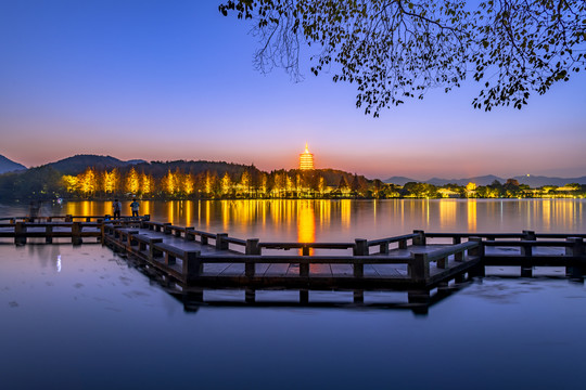 杭州长桥公园夜景