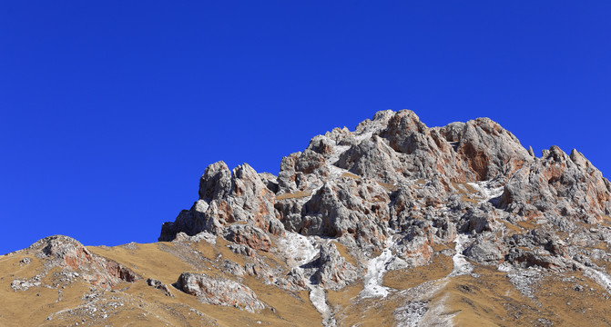 青藏高原雪山