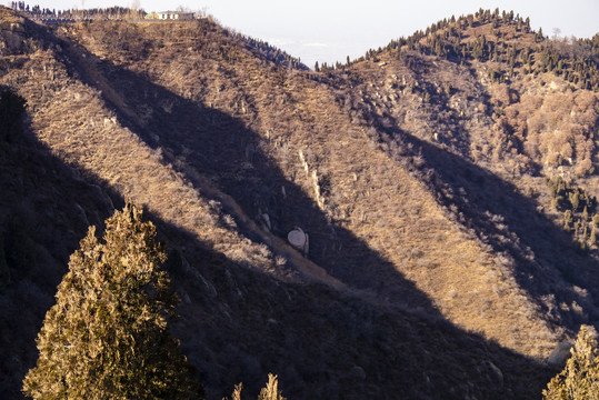 冬日骊山