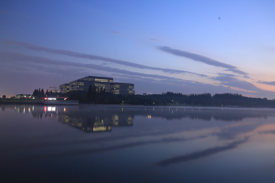 北京奥海亚洲金融大厦夜景