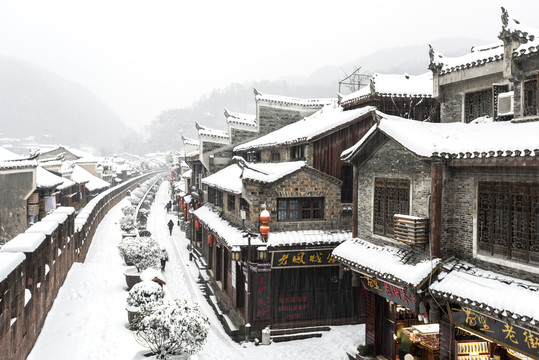 凤凰古城雪景