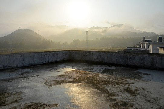 農村早晨日出
