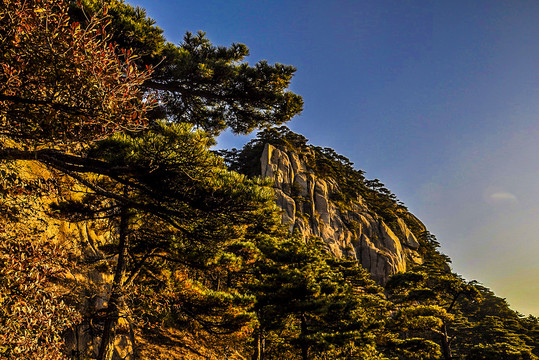 黄山夕照