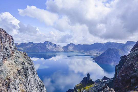 高山湖泊天池